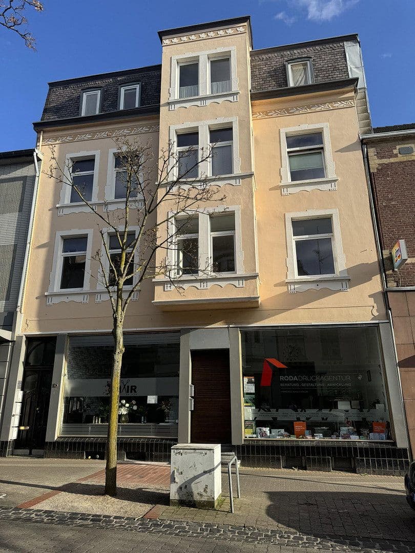 Pronájem bytu 4+1 108 m², Herzogenrath, Severní Porýní-Vestfálsko Pronájem bytu 4+1 108 m², Herzogenrath, Severní Porýní-Vestfálsko