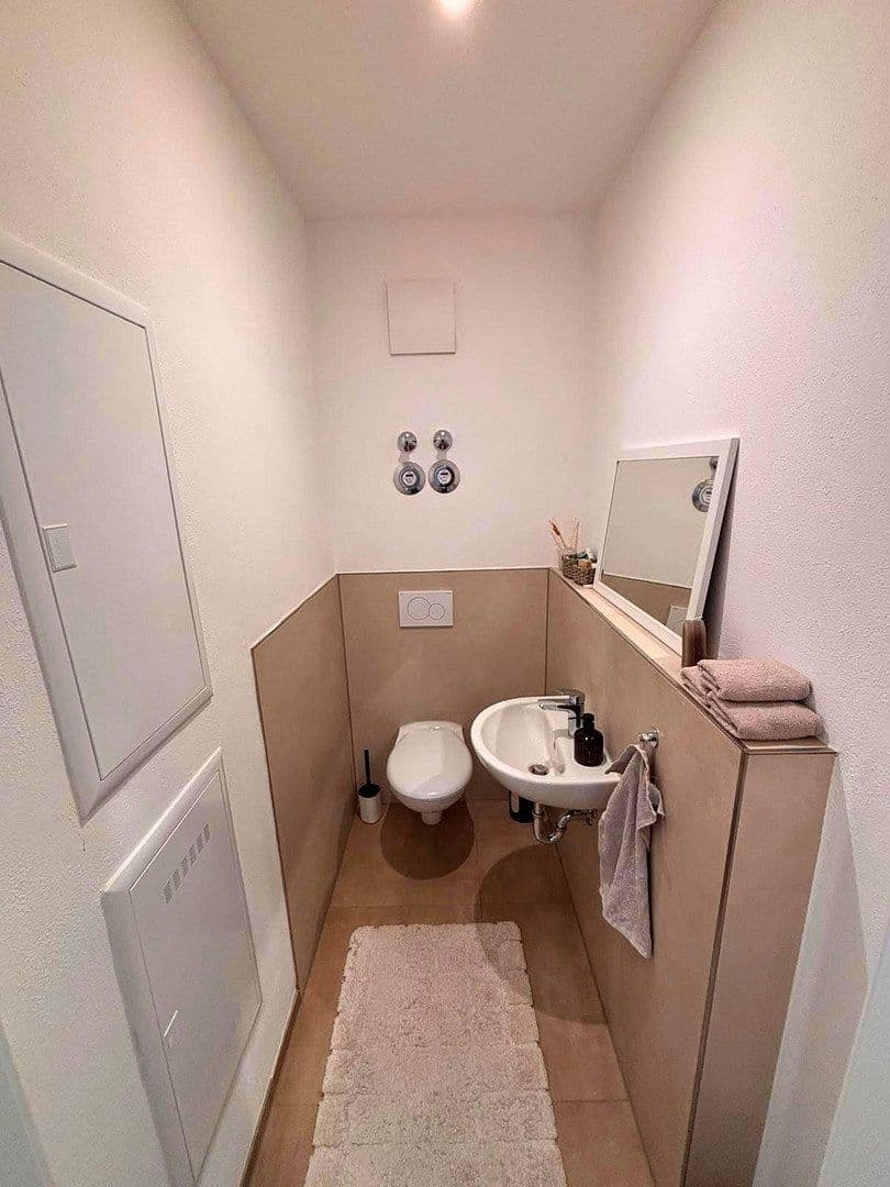 Pronájem bytu 2+1 83 m², Breite Straße 56, Großostheim, Bavorsko Pronájem bytu 2+1 83 m², Breite Straße 56, Großostheim, Bavorsko