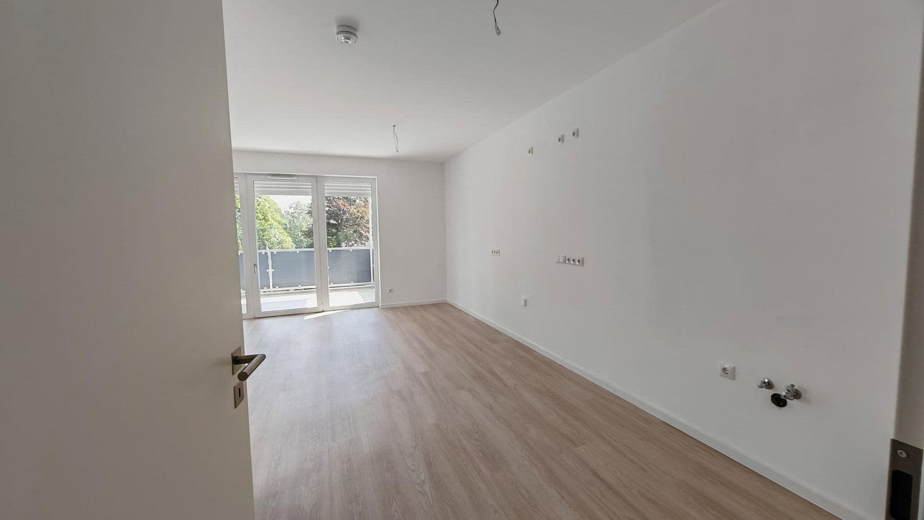 Pronájem bytu 4+1 90 m², Friedhofstraße 3, Oberkotzau, Bavorsko Pronájem bytu 4+1 90 m², Friedhofstraße 3, Oberkotzau, Bavorsko