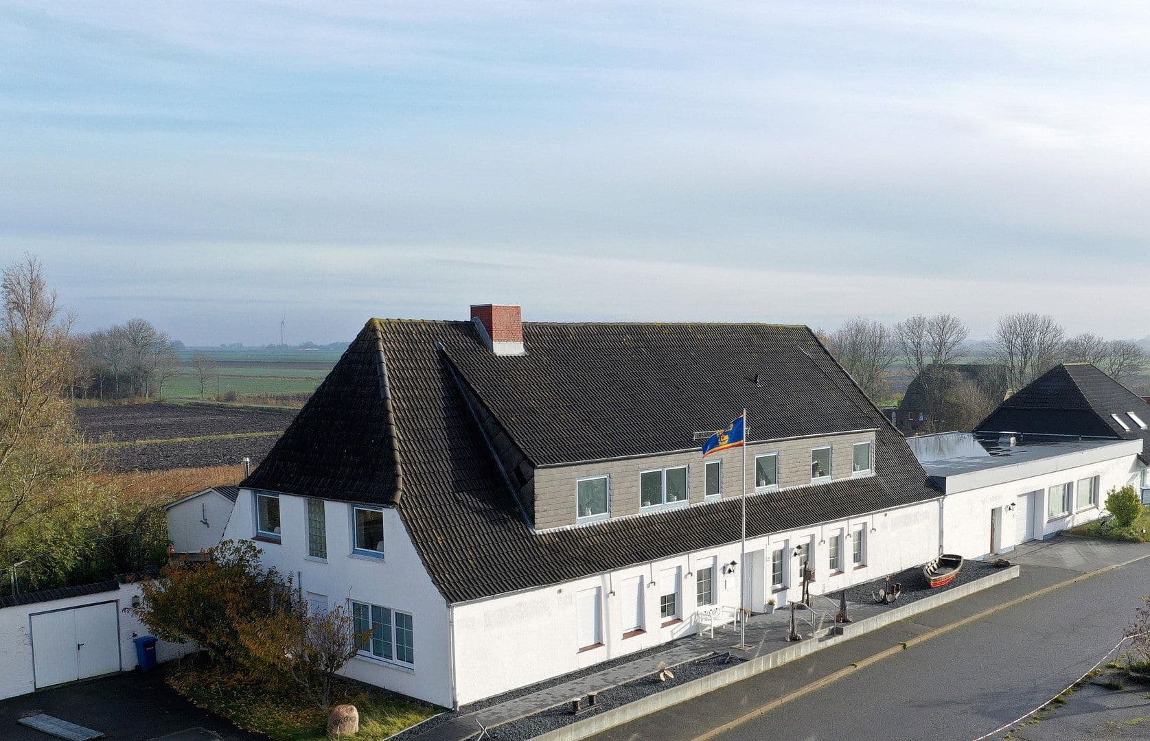 Prodej domu 480 m², pozemek 1.460 m², Nordstrand, Šlesvicko-Holštýnsko Prodej domu 480 m², pozemek 1.460 m², Nordstrand, Šlesvicko-Holštýnsko