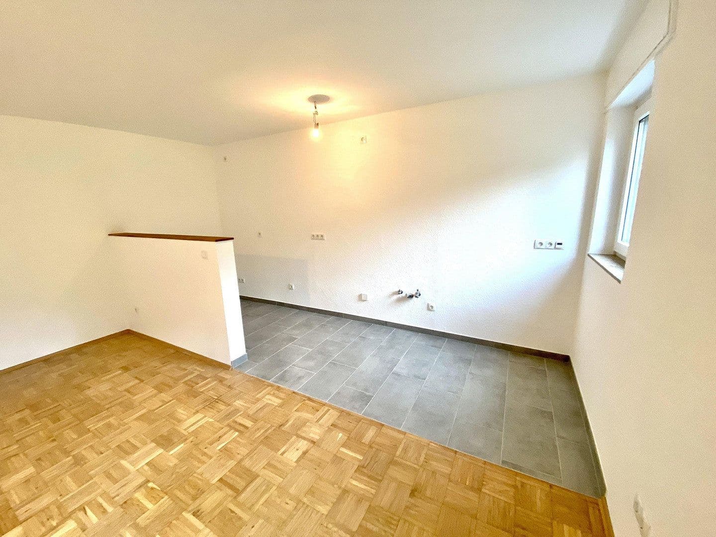 Pronájem bytu 2+1 60 m², Pivitt 2, Hagen, Severní Porýní-Vestfálsko Pronájem bytu 2+1 60 m², Pivitt 2, Hagen, Severní Porýní-Vestfálsko