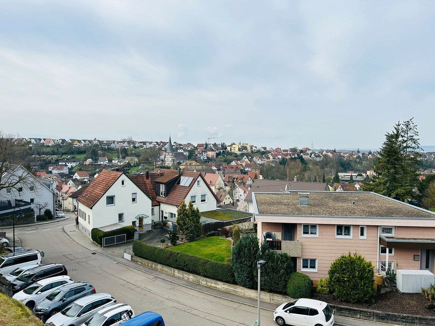 Pronájem bytu 4+kk 108 m², Panoramastr. 4, Talheim, Bádensko-Württembersko Pronájem bytu 4+kk 108 m², Panoramastr. 4, Talheim, Bádensko-Württembersko