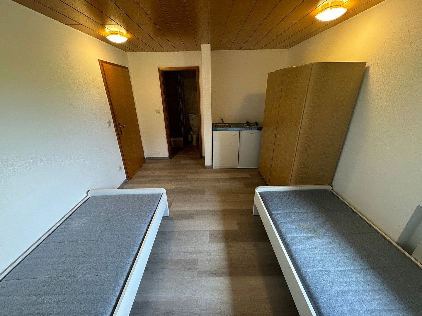 Pronájem domu 500 m², pozemek 4.000 m², Frontenhausen, Bavorsko Pronájem domu 500 m², pozemek 4.000 m², Frontenhausen, Bavorsko