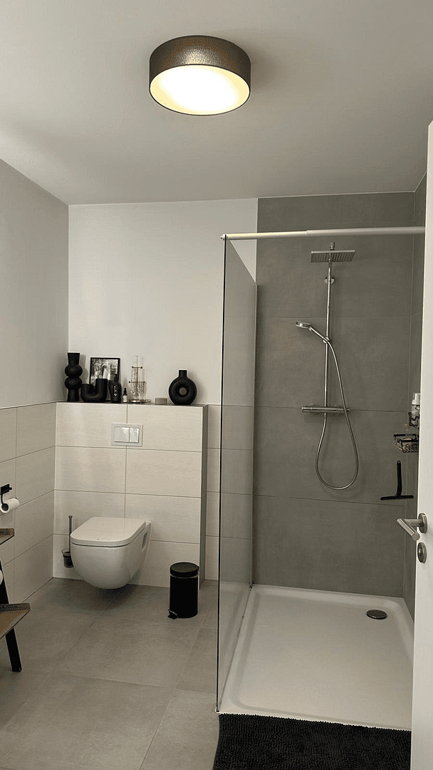 Pronájem bytu 2+1 80 m², Porta Westfalica, Severní Porýní-Vestfálsko Pronájem bytu 2+1 80 m², Porta Westfalica, Severní Porýní-Vestfálsko