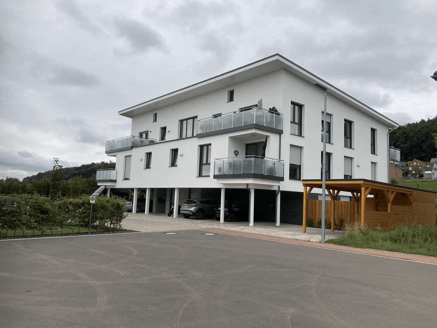 Pronájem bytu 2+1 80 m², Porta Westfalica, Severní Porýní-Vestfálsko Pronájem bytu 2+1 80 m², Porta Westfalica, Severní Porýní-Vestfálsko