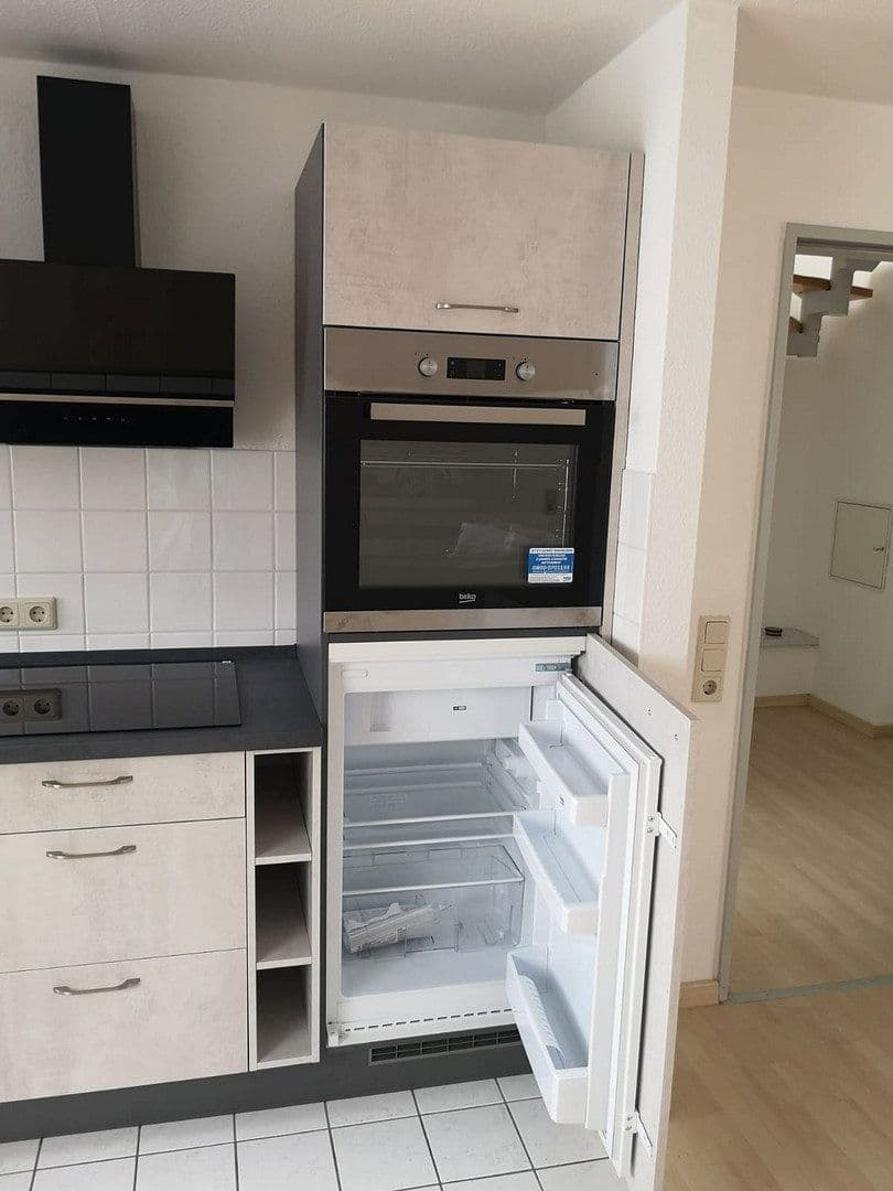 Pronájem bytu 2+1 54 m², Hauptstraße 12c, Meuselwitz, Durynsko Pronájem bytu 2+1 54 m², Hauptstraße 12c, Meuselwitz, Durynsko