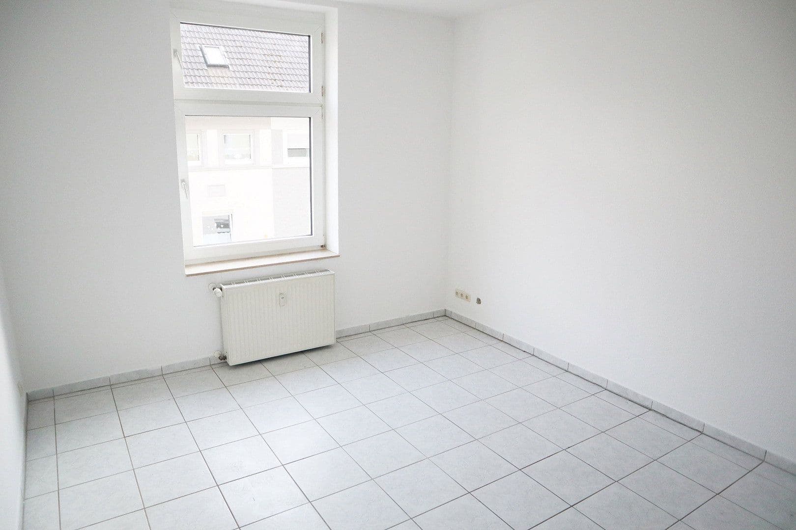 Pronájem bytu 2+kk 67 m², Köllmannstraße 7, Essen, Severní Porýní-Vestfálsko Pronájem bytu 2+kk 67 m², Köllmannstraße 7, Essen, Severní Porýní-Vestfálsko