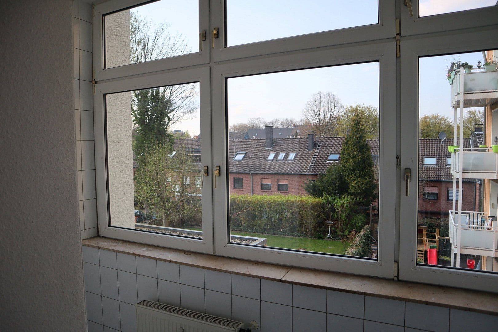 Pronájem bytu 2+kk 67 m², Köllmannstraße 7, Essen, Severní Porýní-Vestfálsko Pronájem bytu 2+kk 67 m², Köllmannstraße 7, Essen, Severní Porýní-Vestfálsko