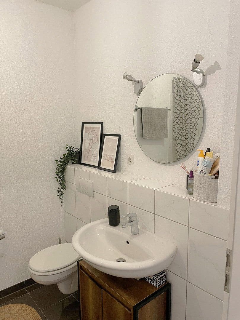 Pronájem bytu 2+1 52 m², Bahnhofstrasse 41, Andernach, Porýní-Falc Pronájem bytu 2+1 52 m², Bahnhofstrasse 41, Andernach, Porýní-Falc