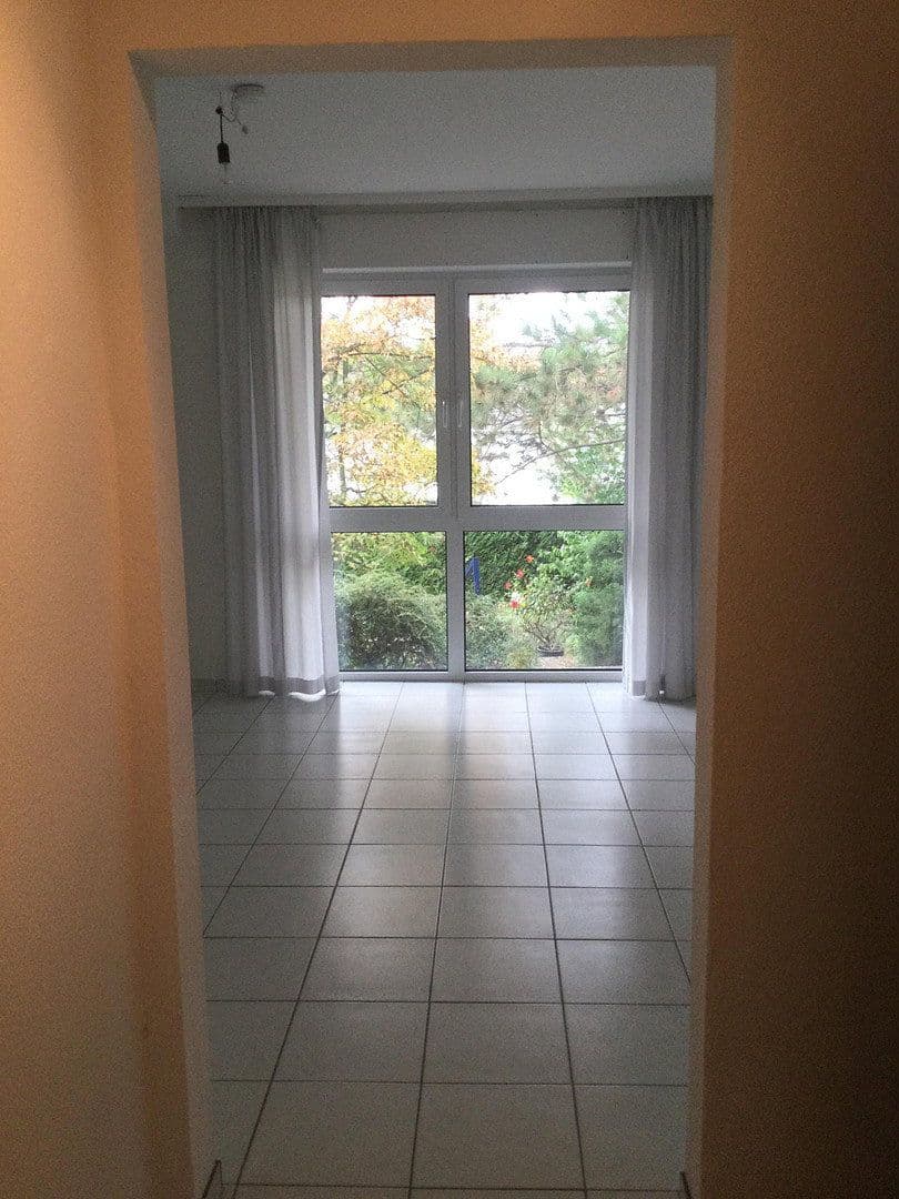 Pronájem bytu 1+1 39 m², Mainz, Porýní-Falc Pronájem bytu 1+1 39 m², Mainz, Porýní-Falc