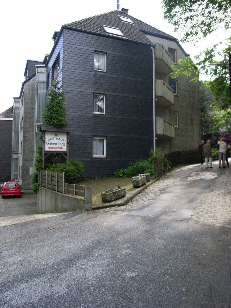 Pronájem bytu 1+1 28 m², Weinberg 8, Wuppertal, Severní Porýní-Vestfálsko Pronájem bytu 1+1 28 m², Weinberg 8, Wuppertal, Severní Porýní-Vestfálsko
