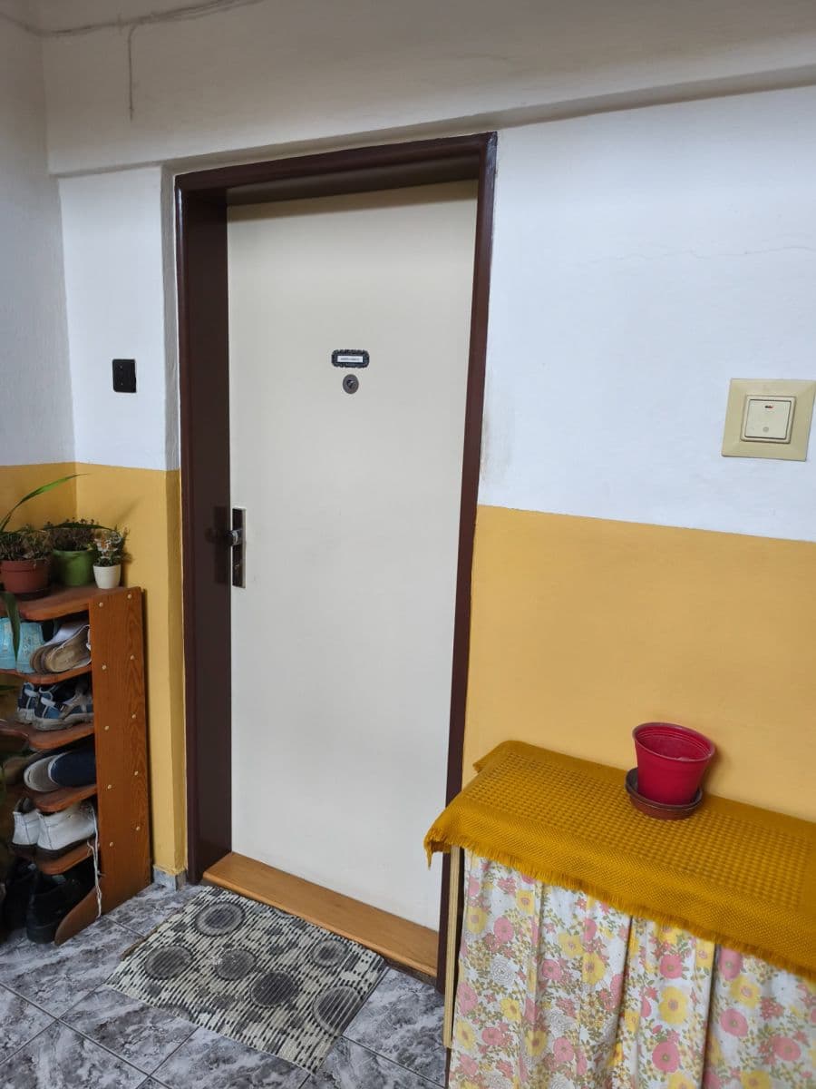 Prodej bytu 2+1 45 m², Nerudova, Blatná, Jihočeský kraj Prodej bytu 2+1 45 m², Nerudova, Blatná, Jihočeský kraj