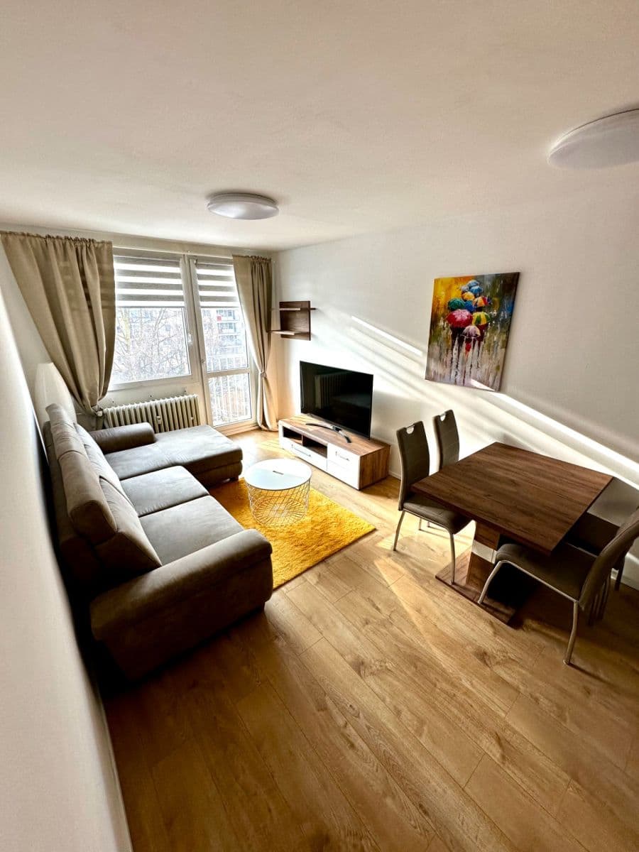 Prodej bytu 2+kk 45 m², Frýdlantská, Praha, Praha Prodej bytu 2+kk 45 m², Frýdlantská, Praha, Praha