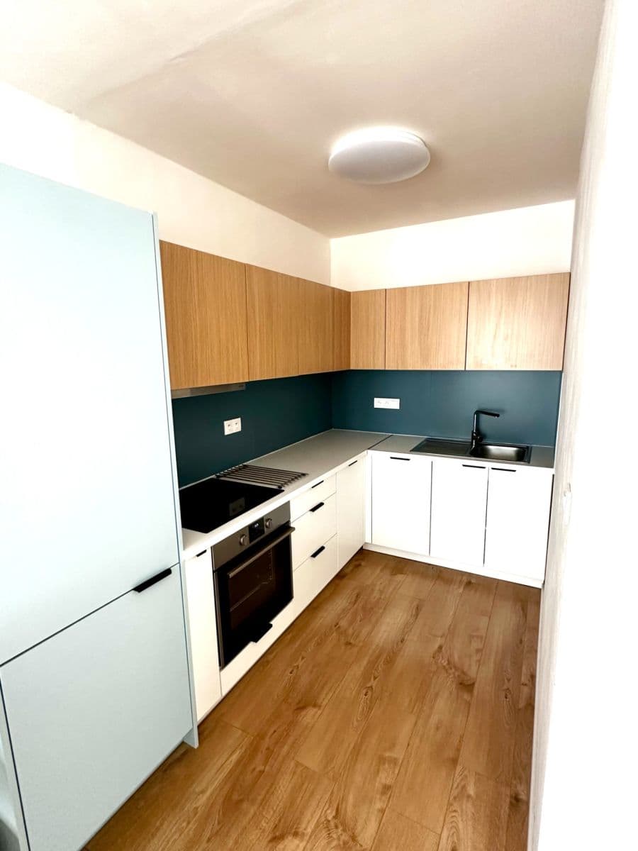 Prodej bytu 2+kk 45 m², Frýdlantská, Praha, Praha Prodej bytu 2+kk 45 m², Frýdlantská, Praha, Praha