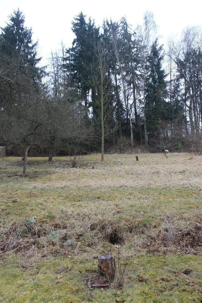 Prodej pozemku 1.466 m², Mirošovice, Středočeský kraj Prodej pozemku 1.466 m², Mirošovice, Středočeský kraj