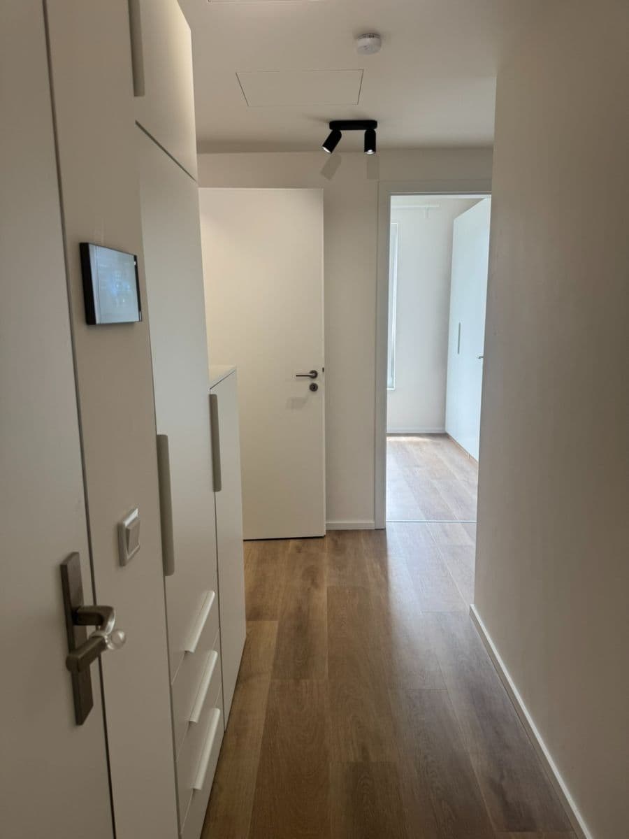 Pronájem bytu 2+kk 56 m², Hodkovická, Praha, Praha Pronájem bytu 2+kk 56 m², Hodkovická, Praha, Praha