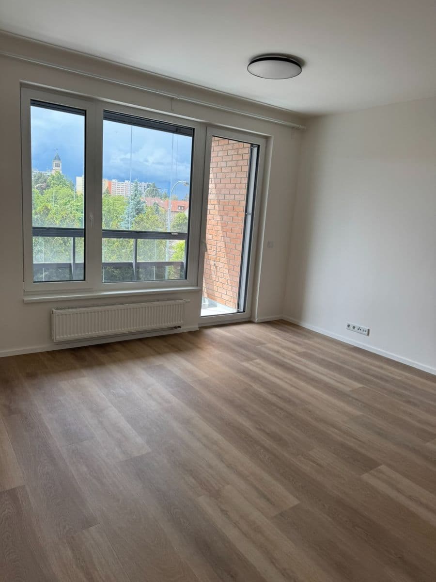Pronájem bytu 2+kk 56 m², Hodkovická, Praha, Praha Pronájem bytu 2+kk 56 m², Hodkovická, Praha, Praha