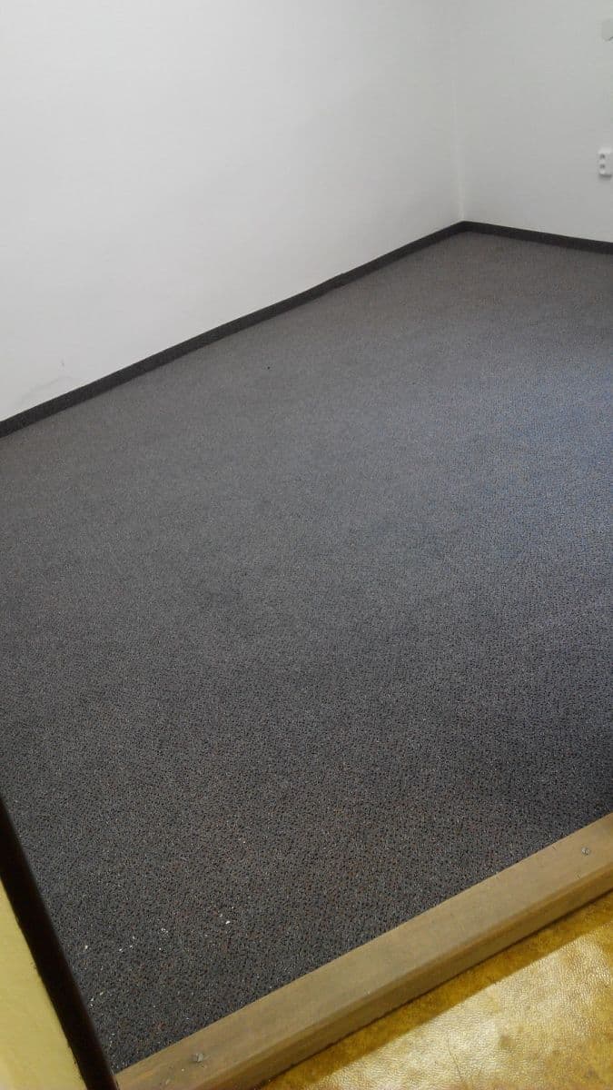Pronájem kanceláře 9 m², U Bechyňské dráhy, Tábor, Jihočeský kraj Pronájem kanceláře 9 m², U Bechyňské dráhy, Tábor, Jihočeský kraj