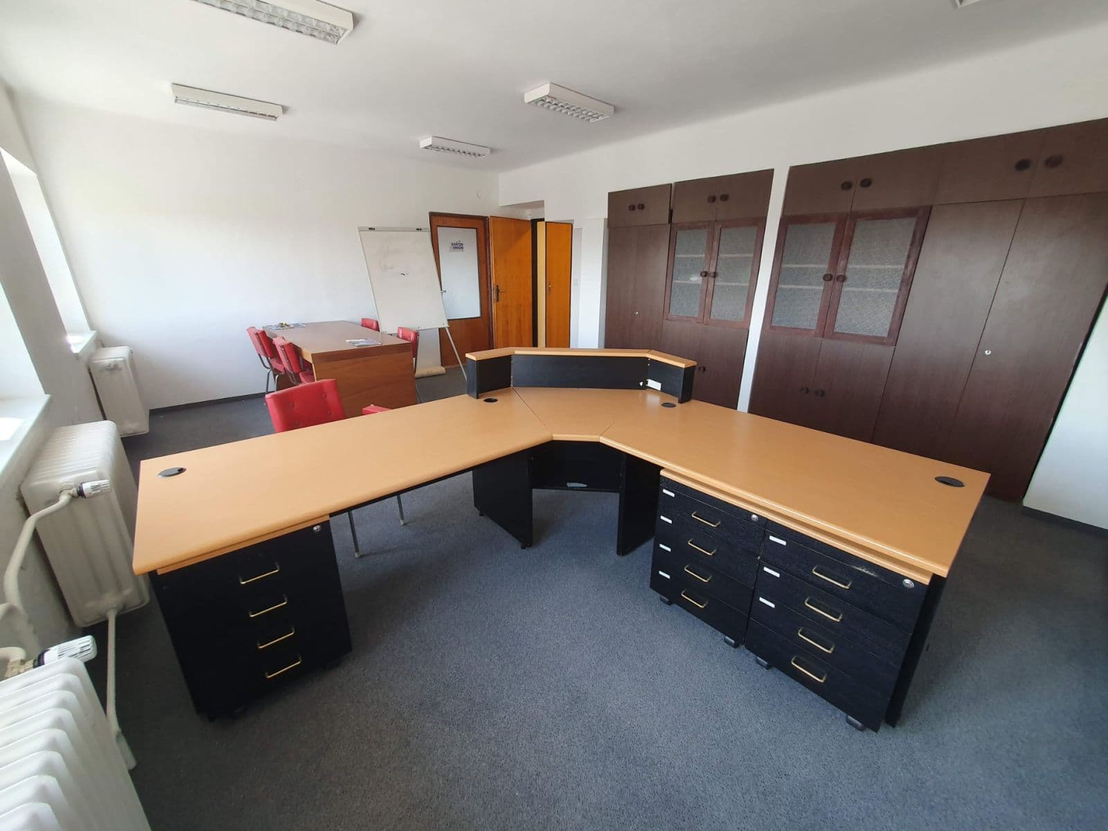 Pronájem kanceláře 28 m², U Bechyňské dráhy, Tábor, Jihočeský kraj Pronájem kanceláře 28 m², U Bechyňské dráhy, Tábor, Jihočeský kraj