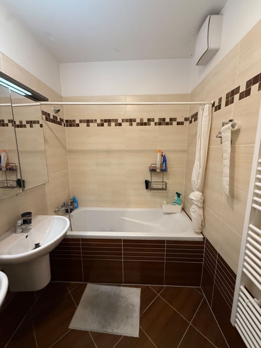 Pronájem bytu 3+kk 70 m², Švihovská, Praha, Praha Pronájem bytu 3+kk 70 m², Švihovská, Praha, Praha