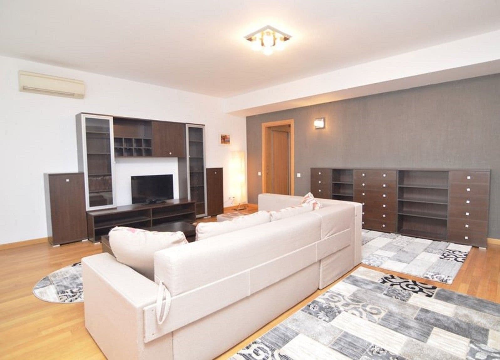 Pronájem bytu 2+1 72 m², Letohradská, Praha, Praha Pronájem bytu 2+1 72 m², Letohradská, Praha, Praha