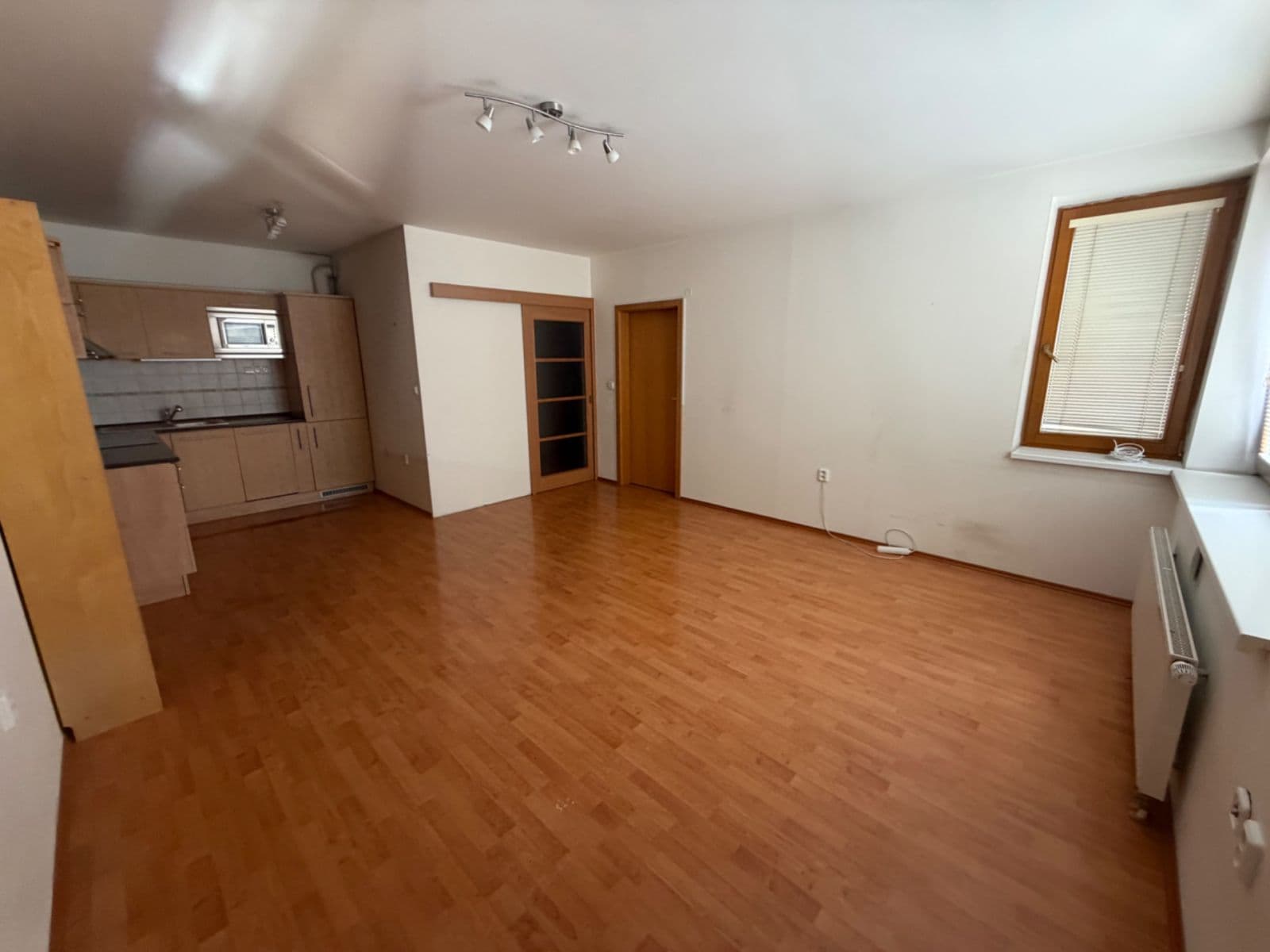 Pronájem bytu 1+1 45 m², Mojmírova, Praha, Praha Pronájem bytu 1+1 45 m², Mojmírova, Praha, Praha