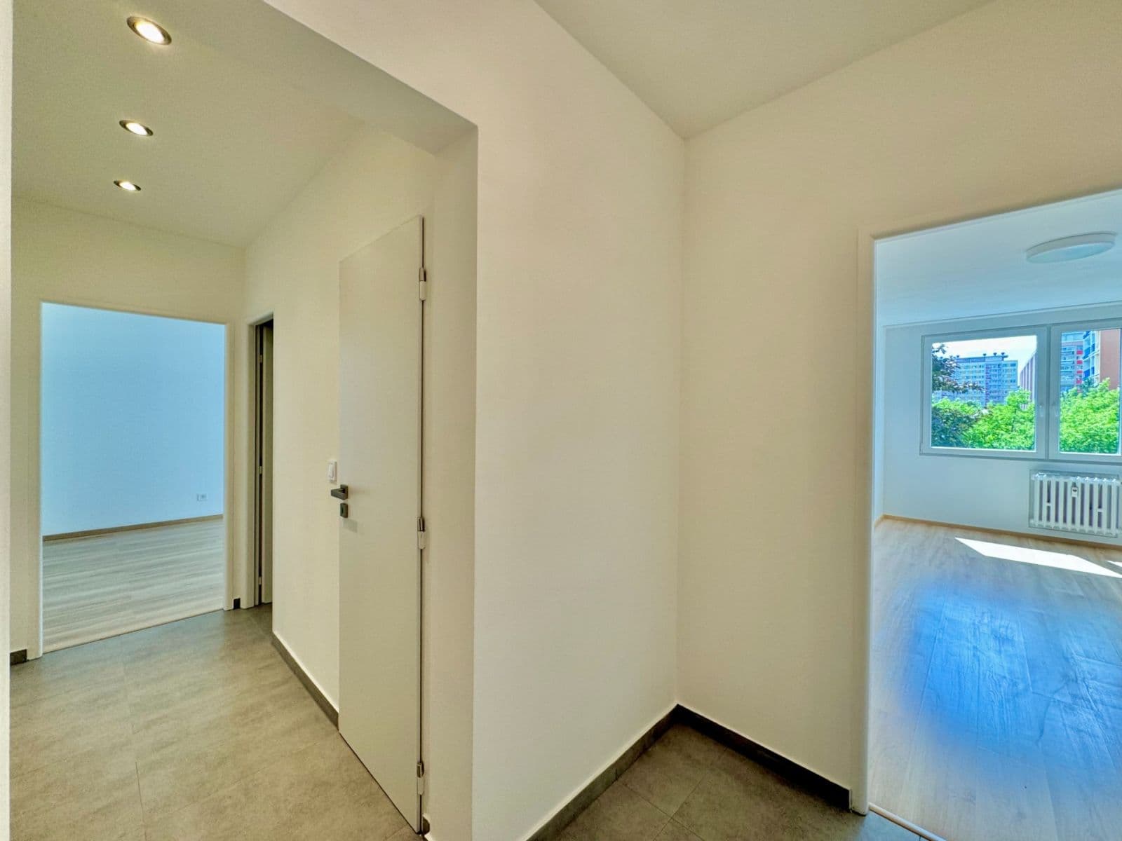 Pronájem bytu 2+1 64 m², Frýdlantská, Praha, Praha Pronájem bytu 2+1 64 m², Frýdlantská, Praha, Praha
