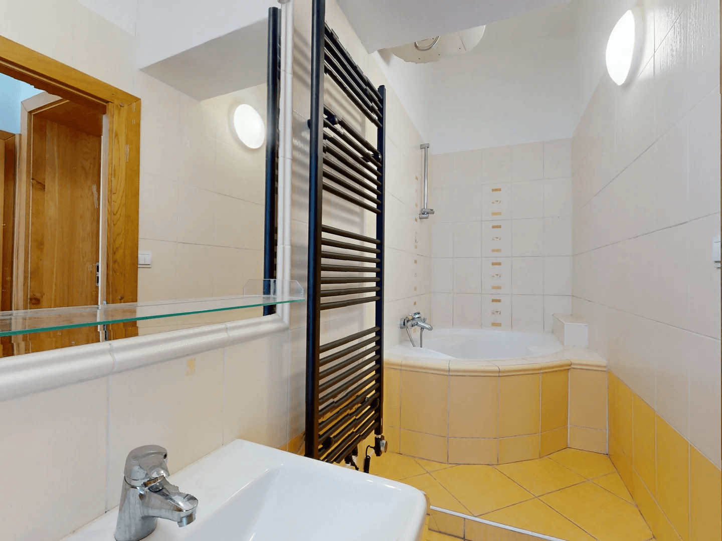 Pronájem bytu 3+kk 85 m², Ztracená, Olomouc, Olomoucký kraj Pronájem bytu 3+kk 85 m², Ztracená, Olomouc, Olomoucký kraj