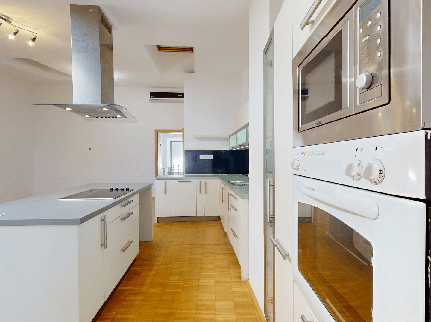 Pronájem bytu 3+kk 85 m², Ztracená, Olomouc, Olomoucký kraj Pronájem bytu 3+kk 85 m², Ztracená, Olomouc, Olomoucký kraj