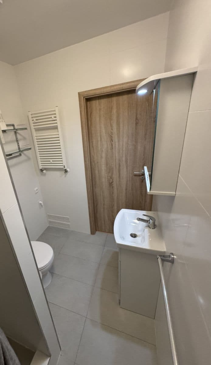 Pronájem bytu 2+kk 52 m², Štefánikova, Praha, Praha Pronájem bytu 2+kk 52 m², Štefánikova, Praha, Praha