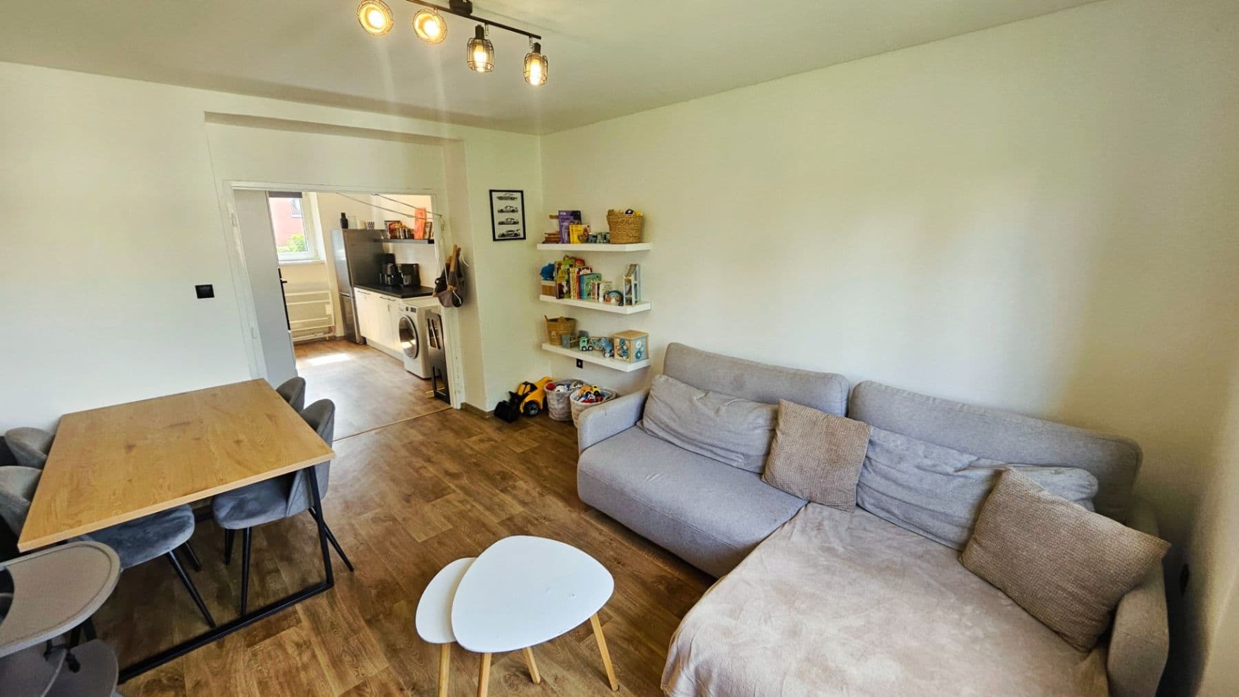 Prodej bytu 2+1 52 m², Karla Čapka, Kopřivnice, Moravskoslezský kraj Prodej bytu 2+1 52 m², Karla Čapka, Kopřivnice, Moravskoslezský kraj