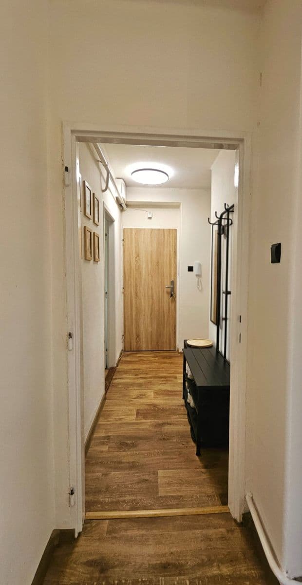Prodej bytu 2+1 52 m², Karla Čapka, Kopřivnice, Moravskoslezský kraj Prodej bytu 2+1 52 m², Karla Čapka, Kopřivnice, Moravskoslezský kraj