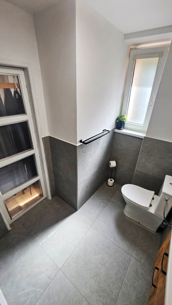 Prodej bytu 2+1 52 m², Karla Čapka, Kopřivnice, Moravskoslezský kraj Prodej bytu 2+1 52 m², Karla Čapka, Kopřivnice, Moravskoslezský kraj