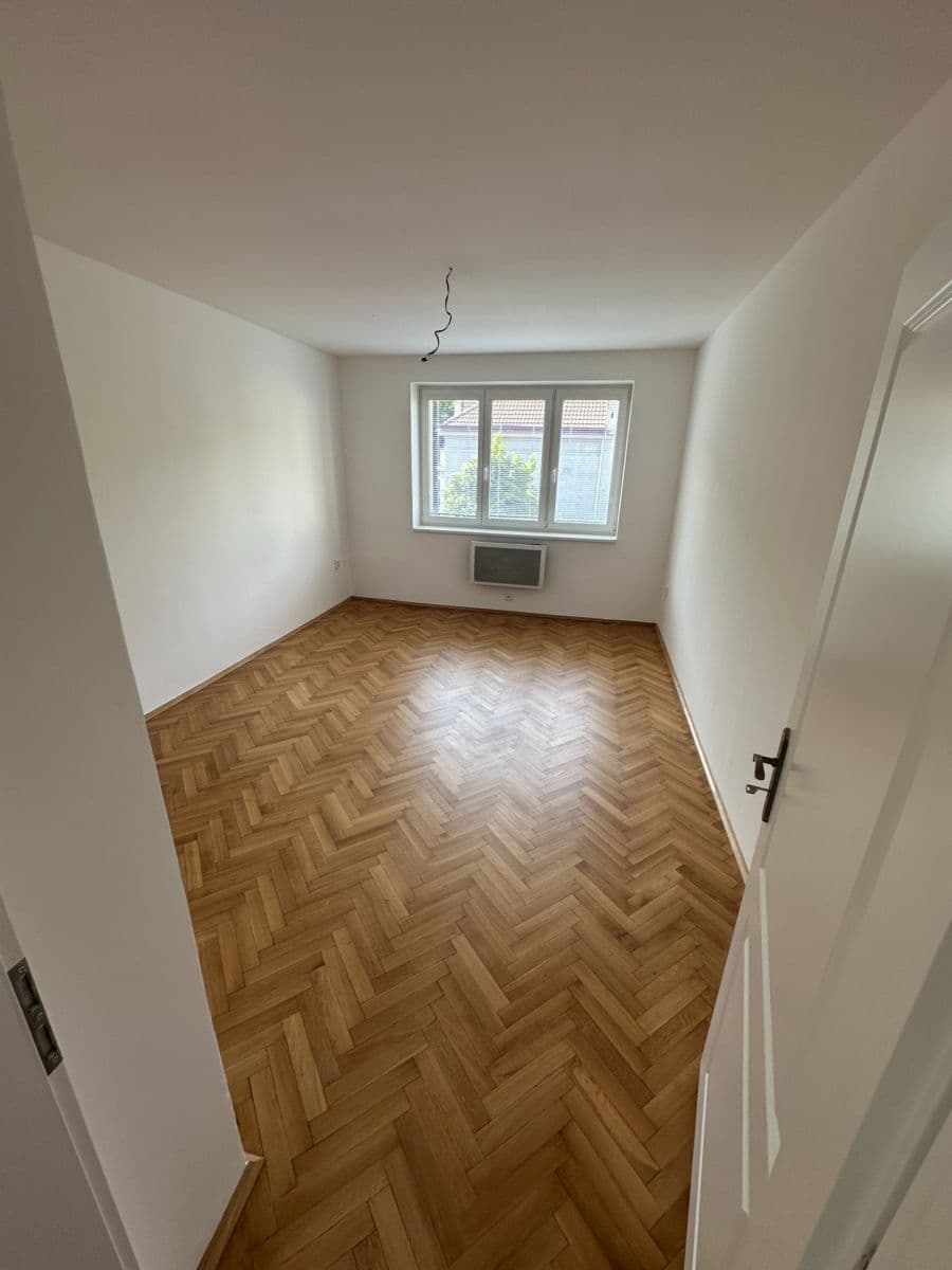 Prodej bytu 2+kk 37 m², Jana Palacha, Kralupy nad Vltavou, Středočeský kraj Prodej bytu 2+kk 37 m², Jana Palacha, Kralupy nad Vltavou, Středočeský kraj