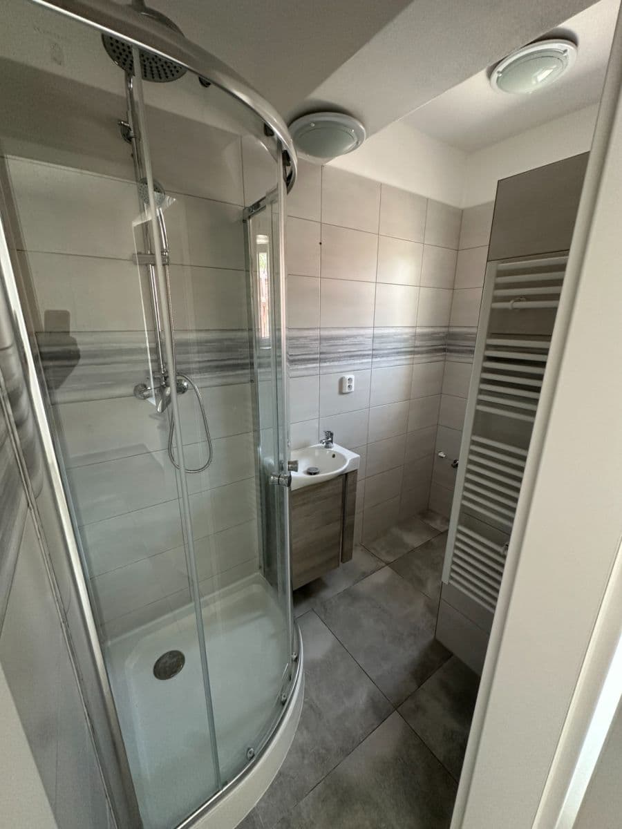 Prodej bytu 2+kk 37 m², Jana Palacha, Kralupy nad Vltavou, Středočeský kraj Prodej bytu 2+kk 37 m², Jana Palacha, Kralupy nad Vltavou, Středočeský kraj