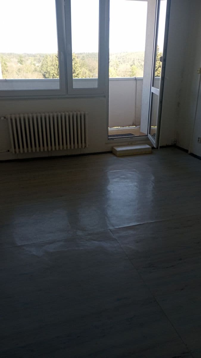 Pronájem bytu 1+kk 40 m², Holíkova, Jílové u Prahy, Středočeský kraj Pronájem bytu 1+kk 40 m², Holíkova, Jílové u Prahy, Středočeský kraj