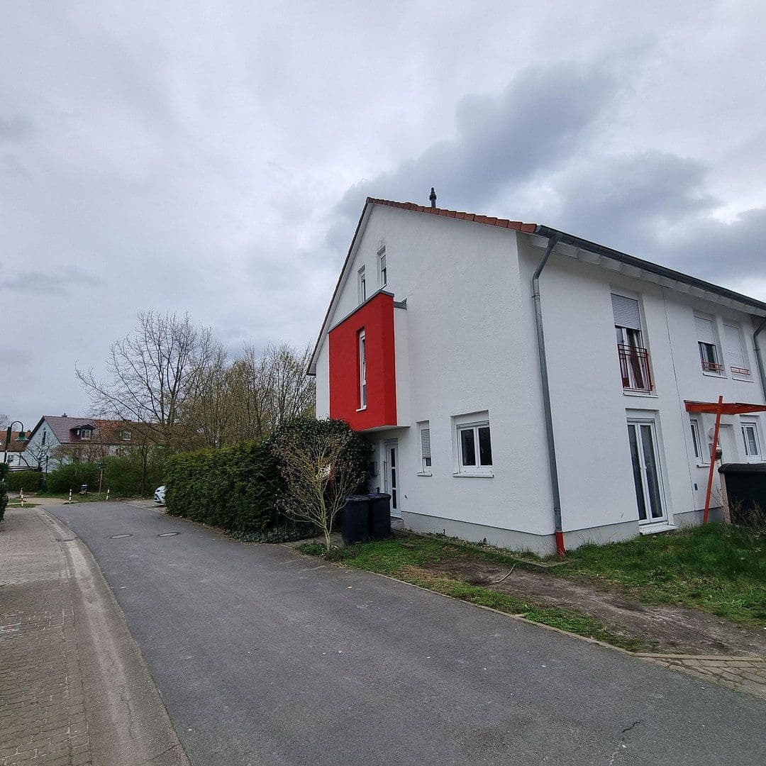 Prodej domu 120 m², pozemek 250 m², Märkische Strasse 39, Woltersdorf, Braniborsko Prodej domu 120 m², pozemek 250 m², Märkische Strasse 39, Woltersdorf, Braniborsko