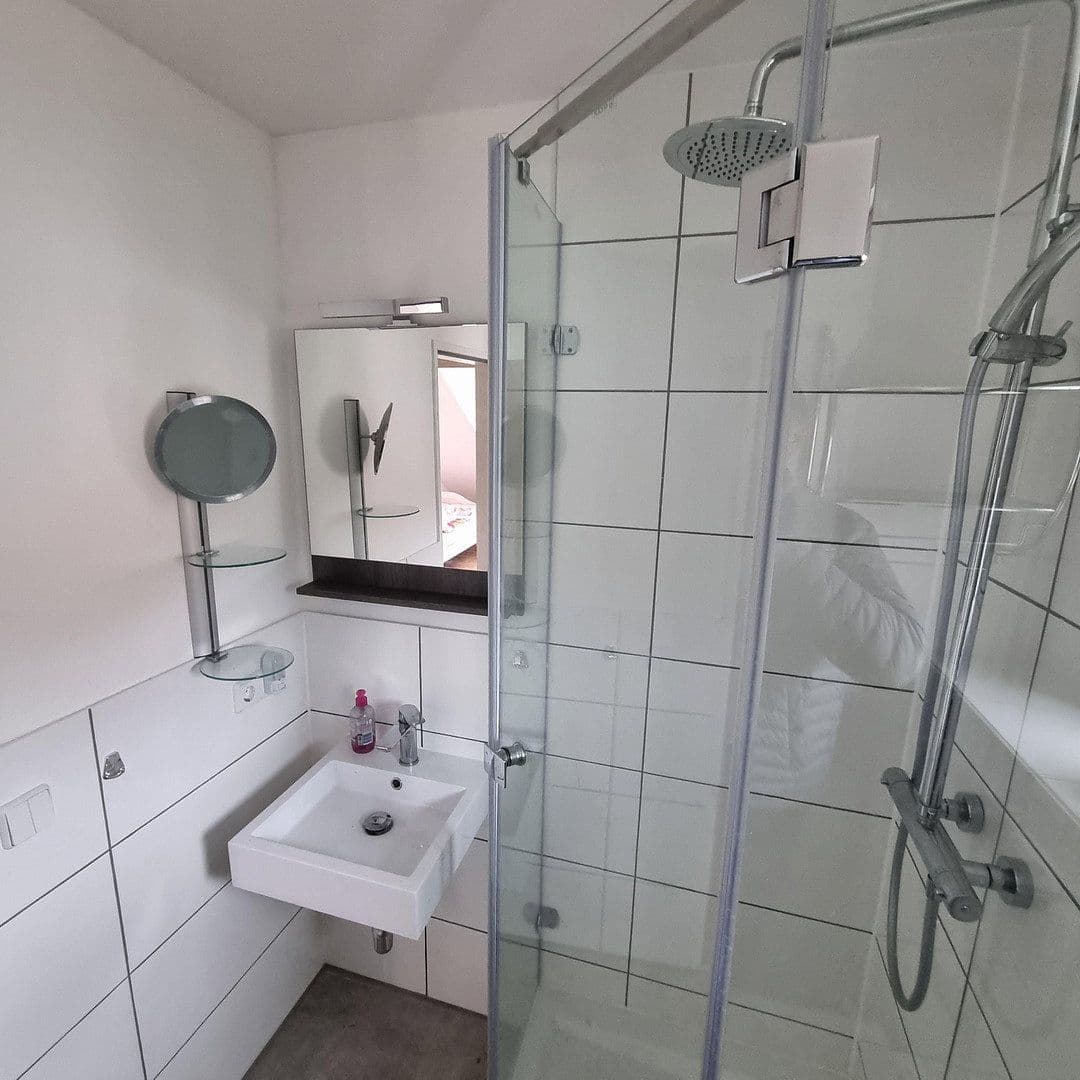 Prodej domu 120 m², pozemek 250 m², Märkische Strasse 39, Woltersdorf, Braniborsko Prodej domu 120 m², pozemek 250 m², Märkische Strasse 39, Woltersdorf, Braniborsko