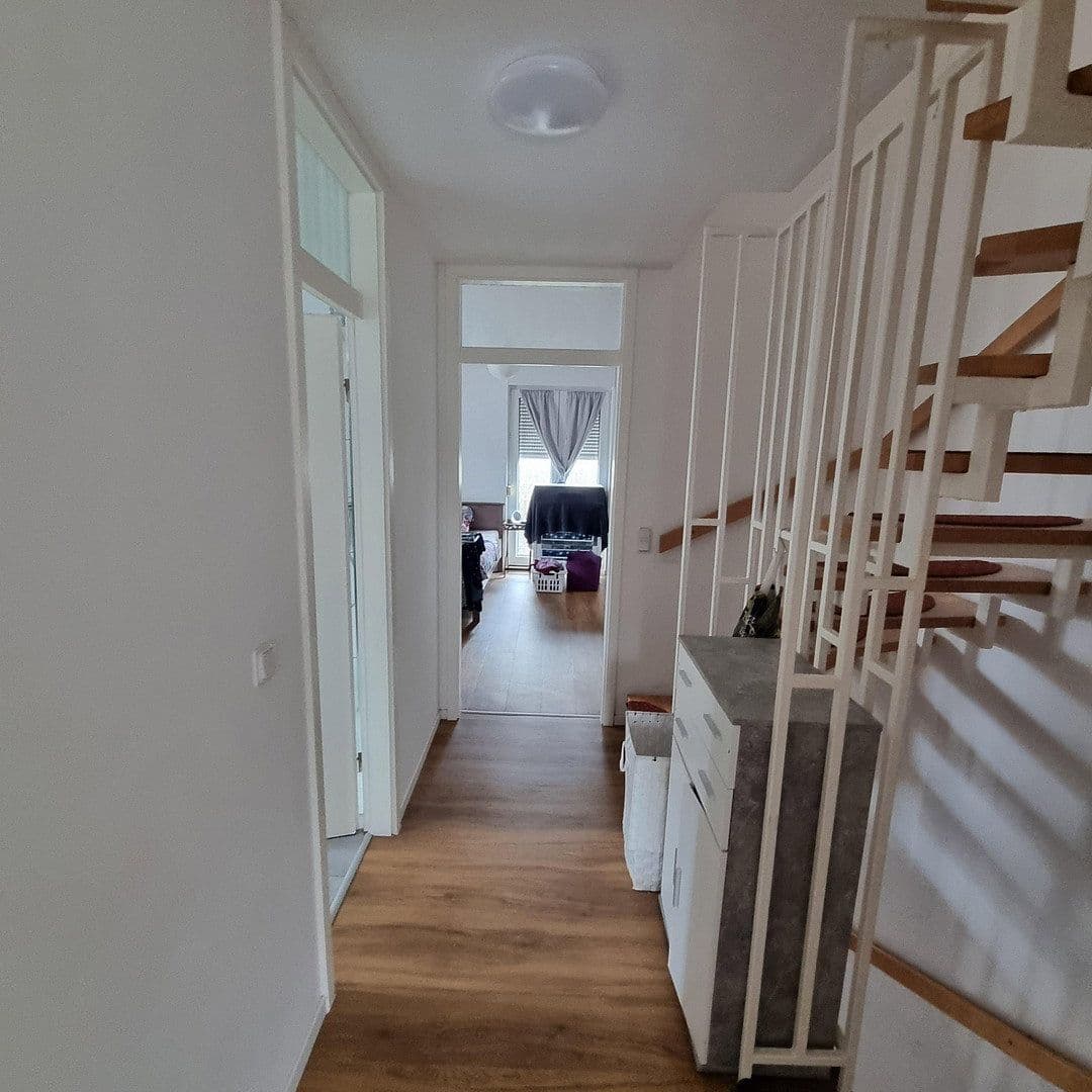 Prodej domu 120 m², pozemek 250 m², Märkische Strasse 39, Woltersdorf, Braniborsko Prodej domu 120 m², pozemek 250 m², Märkische Strasse 39, Woltersdorf, Braniborsko