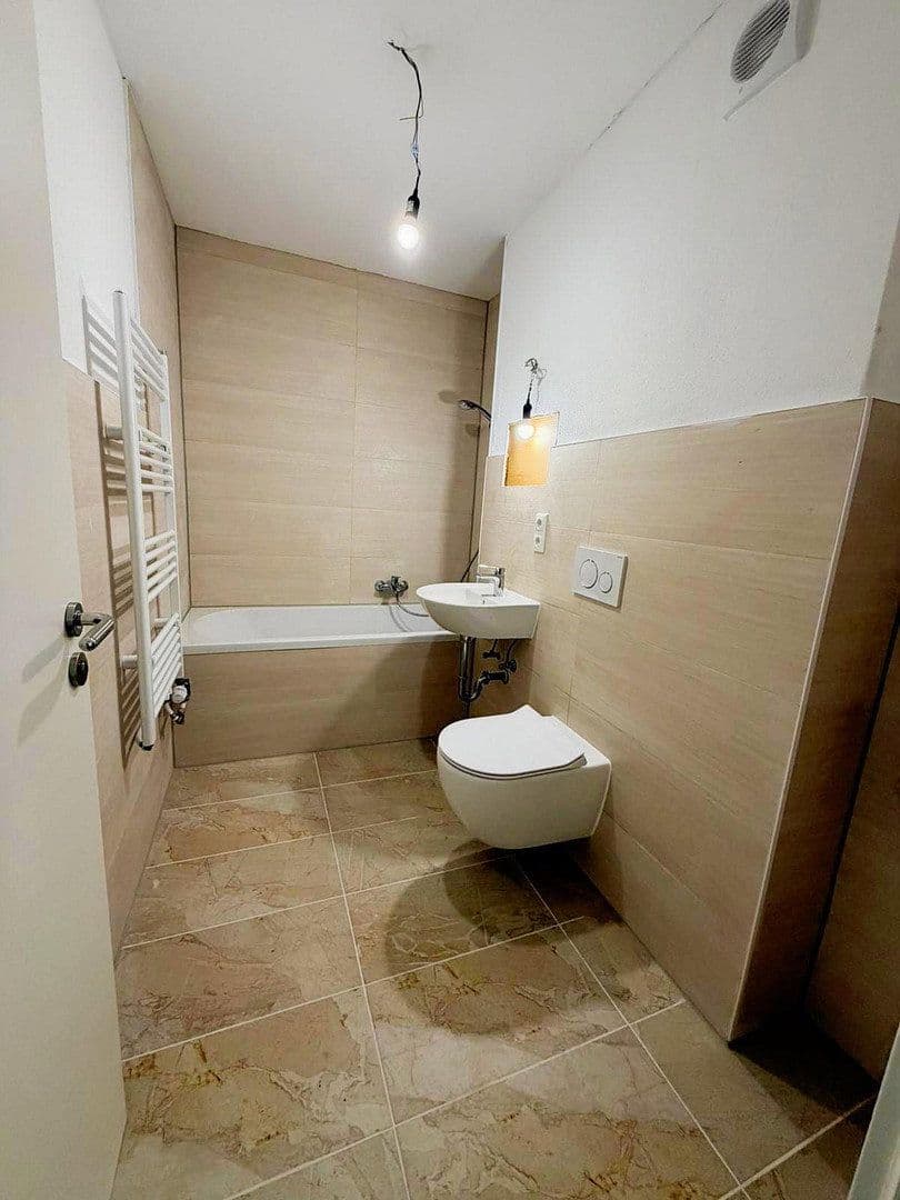 Prodej bytu 3+1 75 m², Strehleranger 11, München, Bavorsko Prodej bytu 3+1 75 m², Strehleranger 11, München, Bavorsko