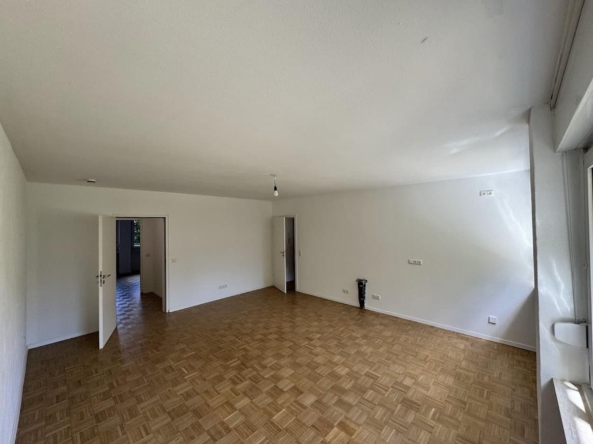Prodej bytu 3+1 75 m², Strehleranger 11, München, Bavorsko Prodej bytu 3+1 75 m², Strehleranger 11, München, Bavorsko