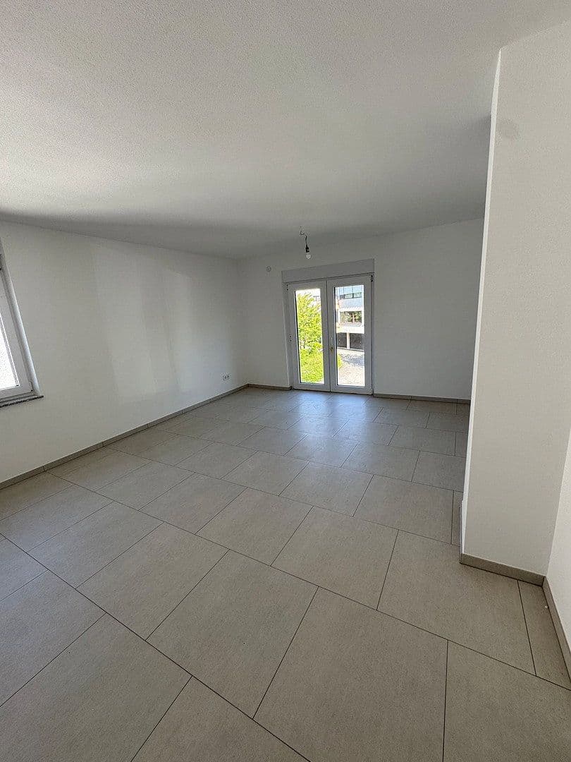 Pronájem bytu 3+1 94 m², Häfnersweg 52, Backnang, Bádensko-Württembersko Pronájem bytu 3+1 94 m², Häfnersweg 52, Backnang, Bádensko-Württembersko