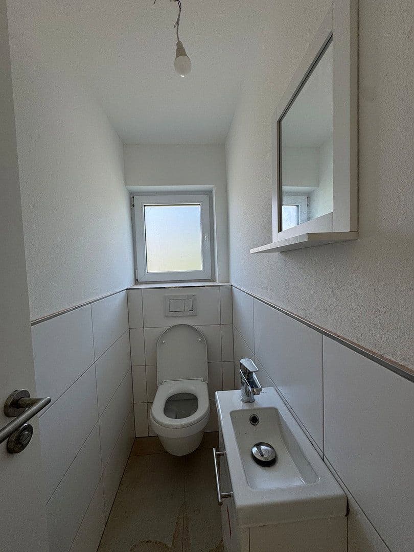 Pronájem bytu 3+1 94 m², Häfnersweg 52, Backnang, Bádensko-Württembersko Pronájem bytu 3+1 94 m², Häfnersweg 52, Backnang, Bádensko-Württembersko