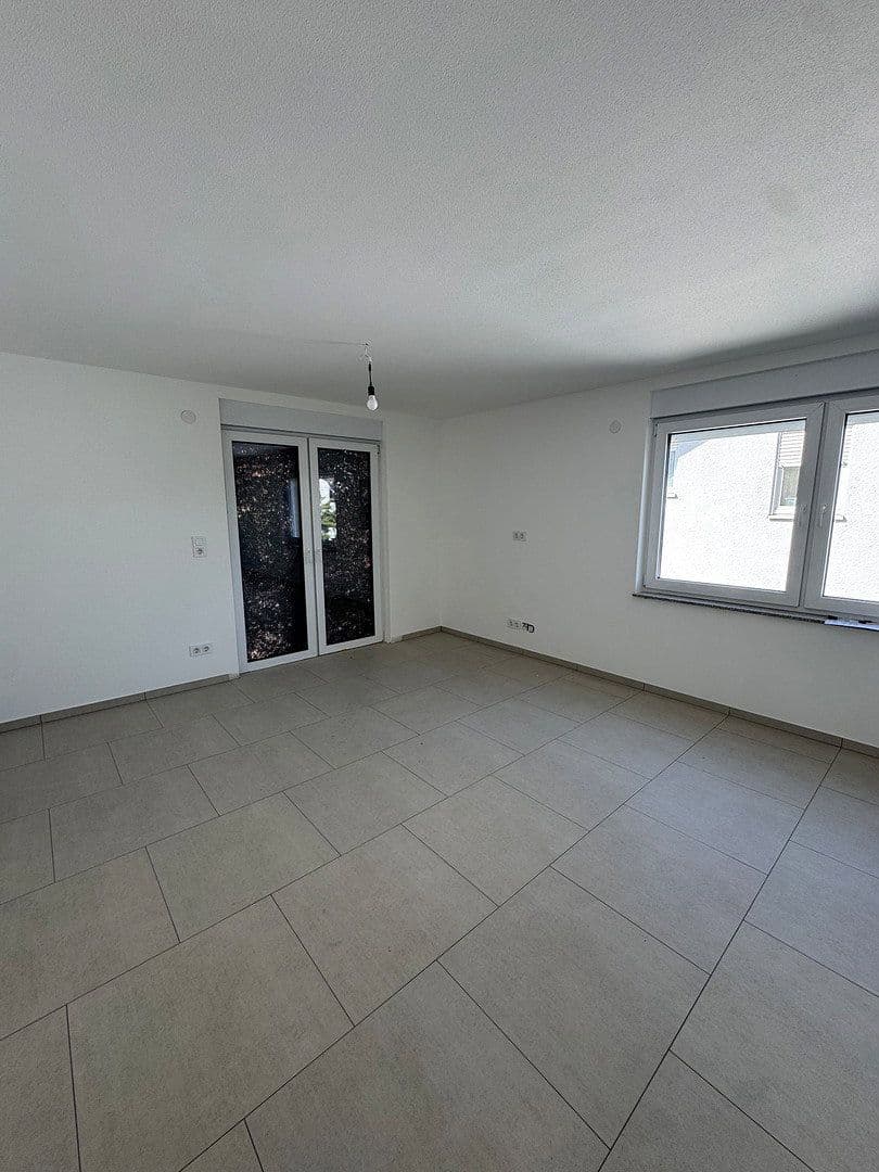 Pronájem bytu 3+1 94 m², Häfnersweg 52, Backnang, Bádensko-Württembersko Pronájem bytu 3+1 94 m², Häfnersweg 52, Backnang, Bádensko-Württembersko