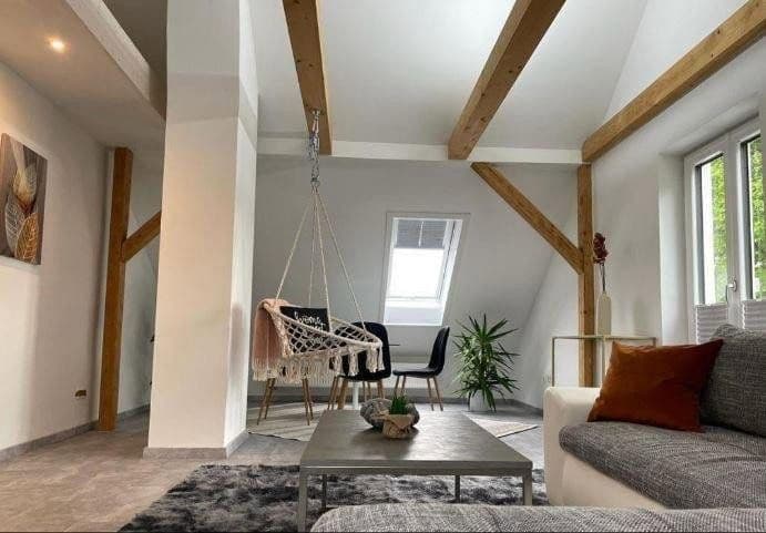 Prodej domu 300 m², pozemek 650 m², Weiden i.d.OPf., Bavorsko Prodej domu 300 m², pozemek 650 m², Weiden i.d.OPf., Bavorsko