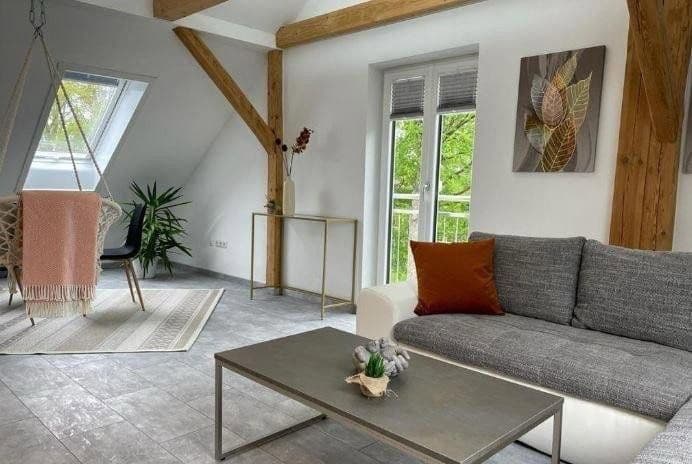Prodej domu 300 m², pozemek 650 m², Weiden i.d.OPf., Bavorsko Prodej domu 300 m², pozemek 650 m², Weiden i.d.OPf., Bavorsko