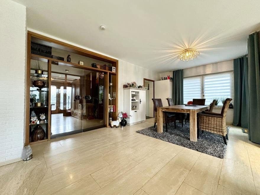 Prodej domu 265 m², pozemek 1.198 m², Thuine, Dolní Sasko Prodej domu 265 m², pozemek 1.198 m², Thuine, Dolní Sasko