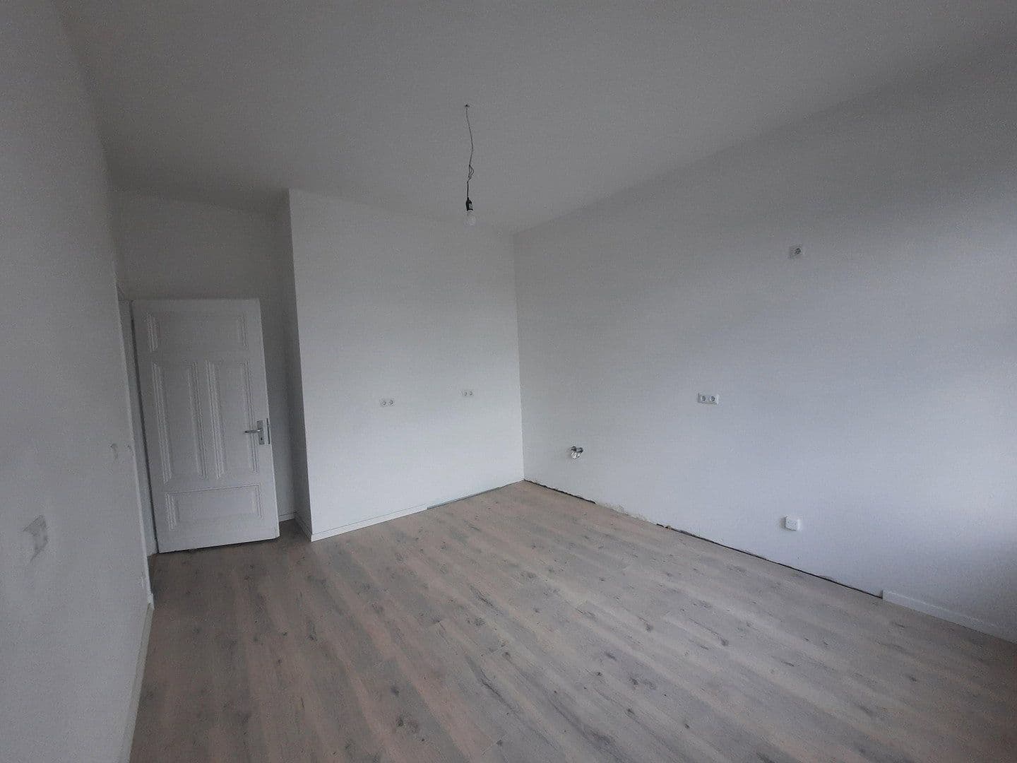 Pronájem bytu 4+kk 113 m², Bochum, Severní Porýní-Vestfálsko Pronájem bytu 4+kk 113 m², Bochum, Severní Porýní-Vestfálsko