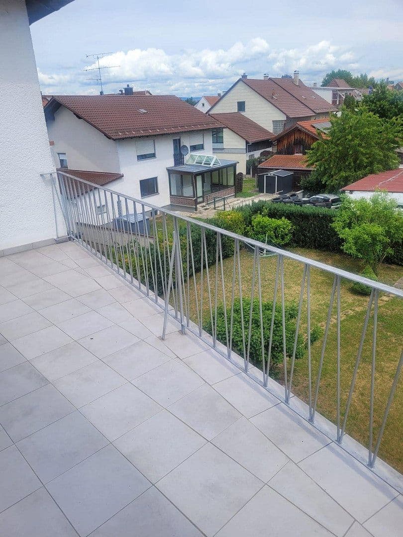 Pronájem bytu 3+1 75 m², Michaelsweg 11, Straubing, Bavorsko Pronájem bytu 3+1 75 m², Michaelsweg 11, Straubing, Bavorsko