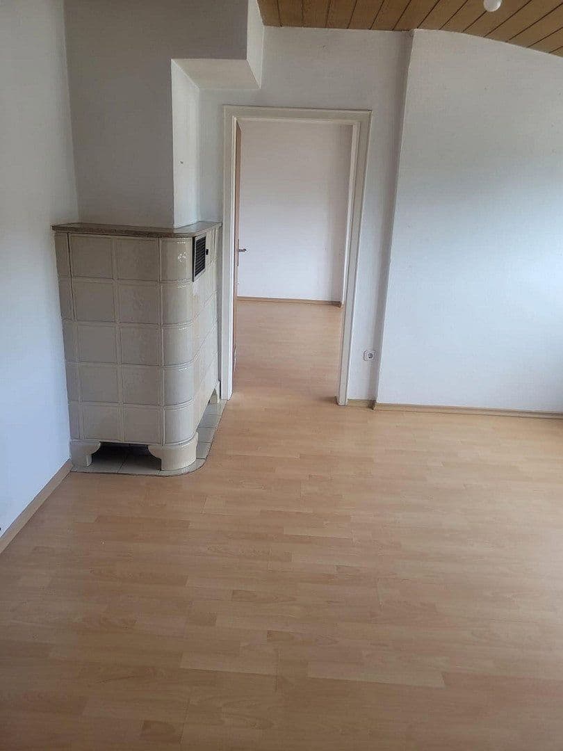 Pronájem bytu 3+1 75 m², Michaelsweg 11, Straubing, Bavorsko Pronájem bytu 3+1 75 m², Michaelsweg 11, Straubing, Bavorsko